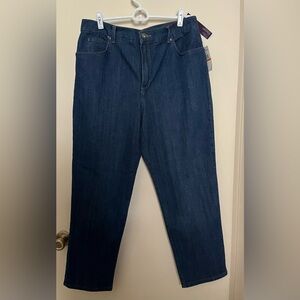 NWT Gloria Vanderbilt “Short” Women's Stretch Jeans, Size 16